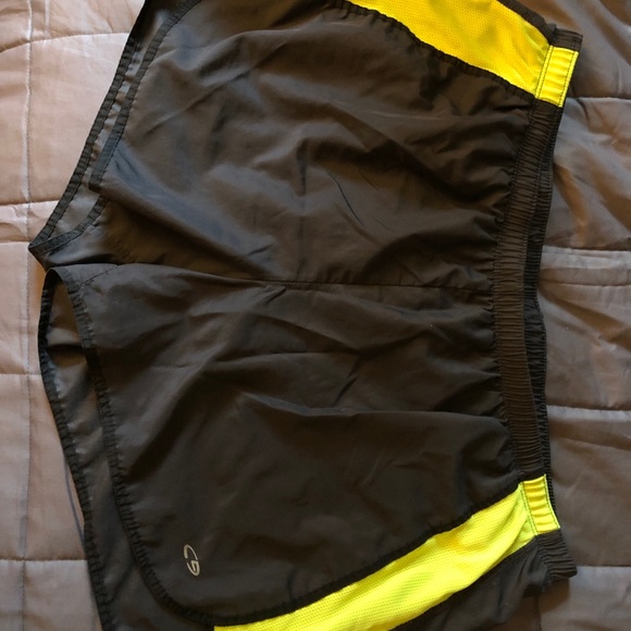 Champion Pants - Champion running shorts, size L